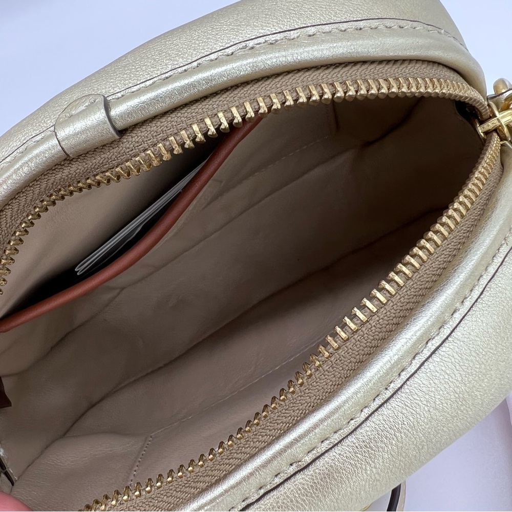 Coach quilted colorblock metallic multi camera bag and matching wallet - Picture 7 of 16